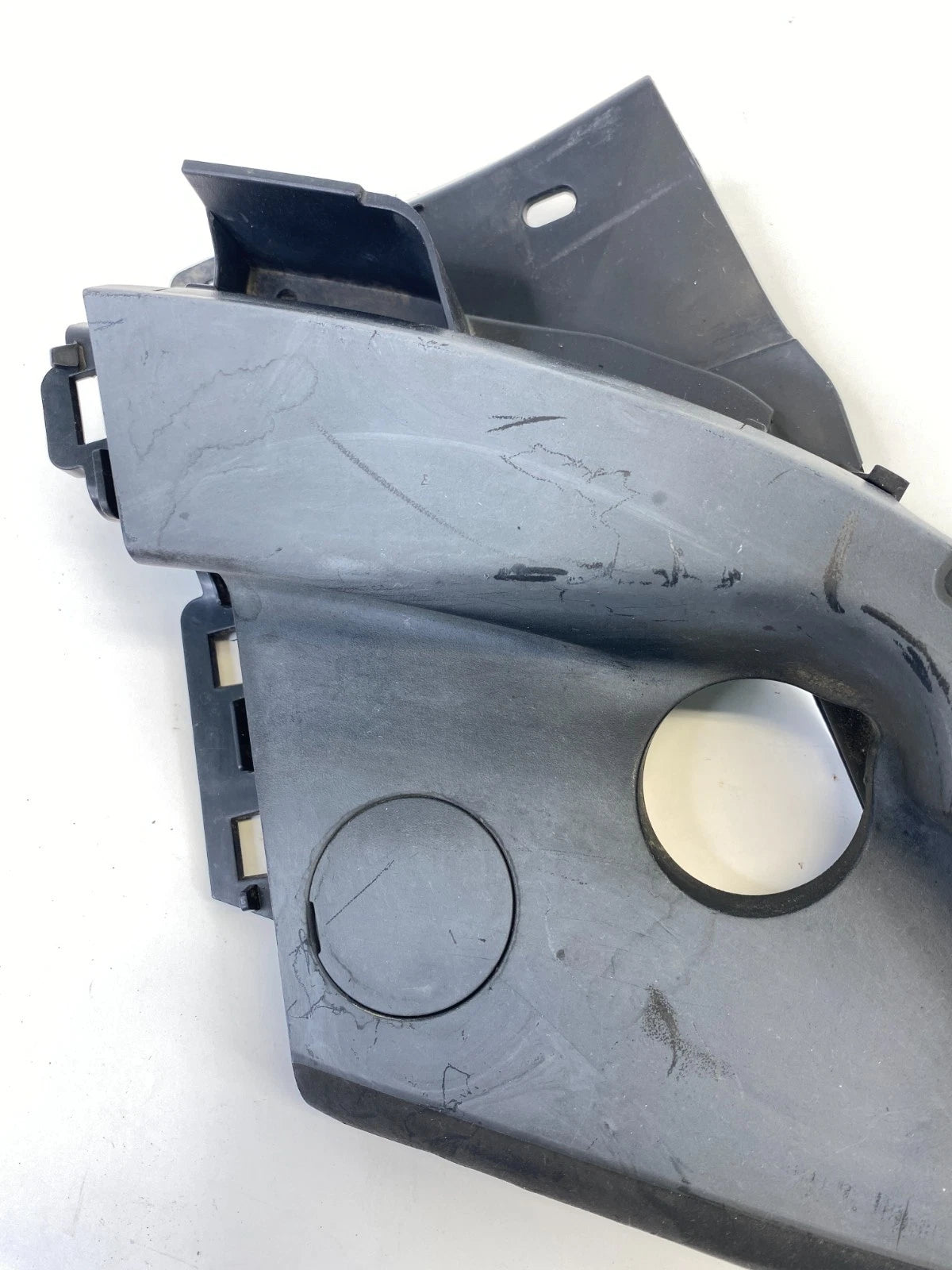 06-11 HONDA CIVIC SEDAN FRONT RIGHT WINDSHIELD COWL END CAP COVER 74212SNAA000