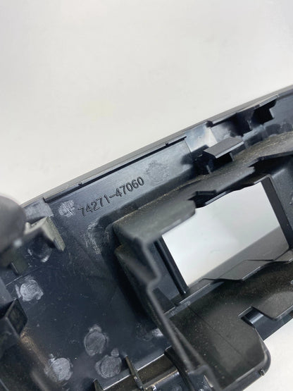 2010-2015 TOYOTA PRIUS REAR RIGHT WINDOW SWITCH COVER TRIM BEZEL 74271-47060 OEM