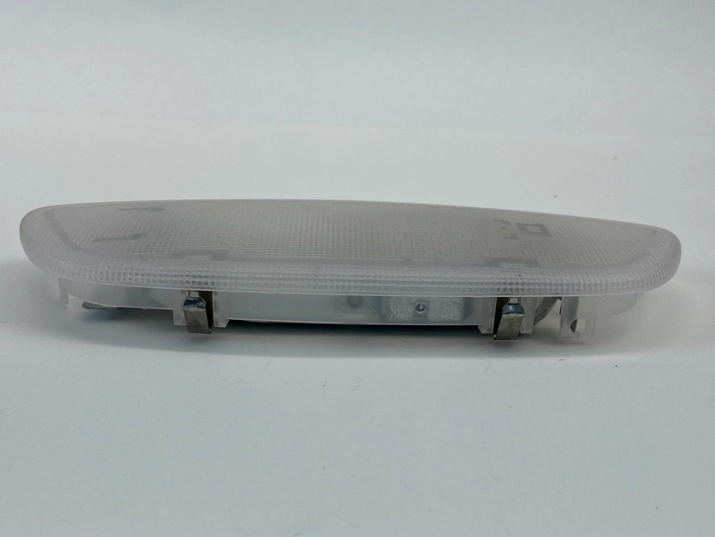 2006 2007 MERCEDES-BENZ C280 REAR CENTER OVERHEAD CONSOLE DOME LIGHT 2108203401