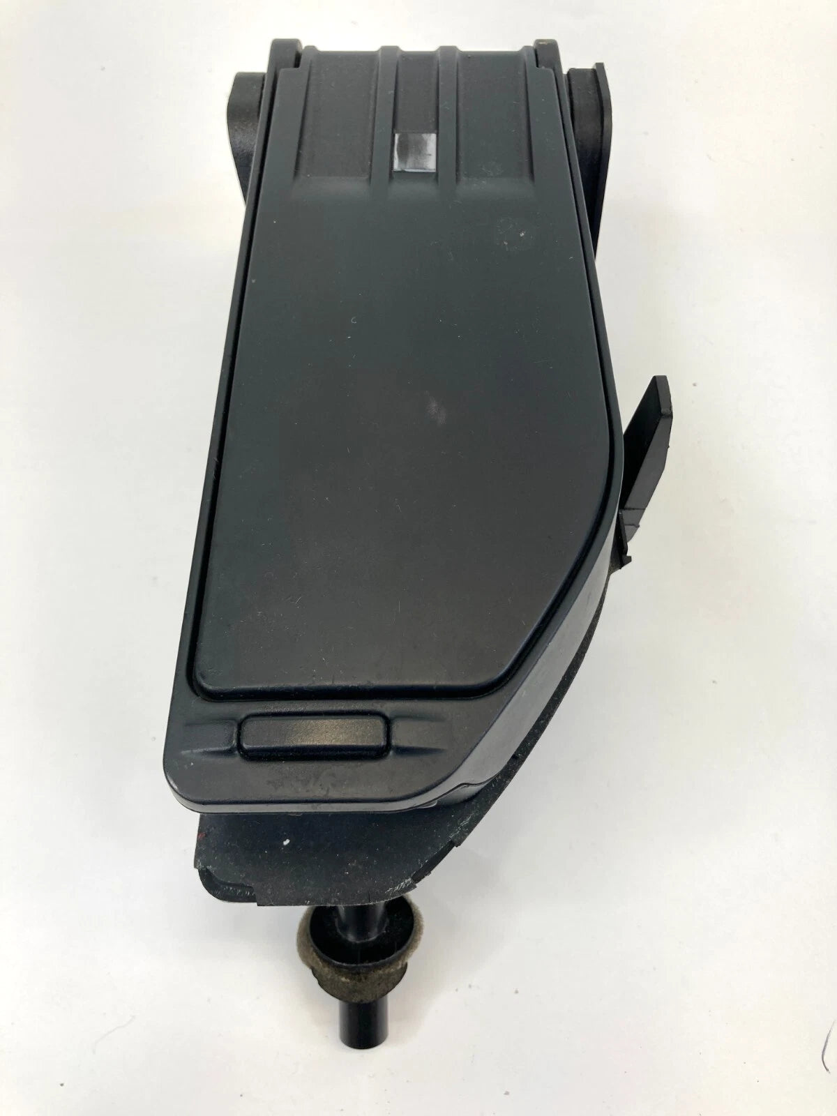 04-07 BMW 530I 525I CENTER CONSOLE ARMREST TRAY COMPARTMENT BOX 51167112395 OEM
