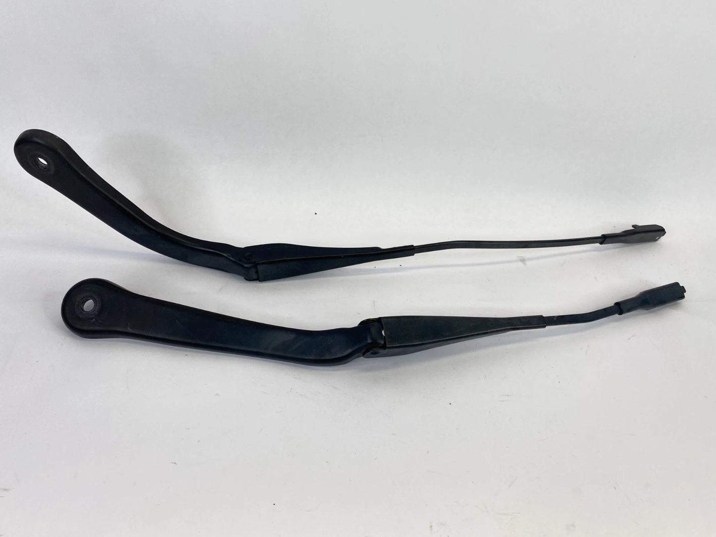 2009-2013 BMW 328I XDRIVE FRONT WINDSHIELD WIPER ARM PAIR SET 61617-253-386-02
