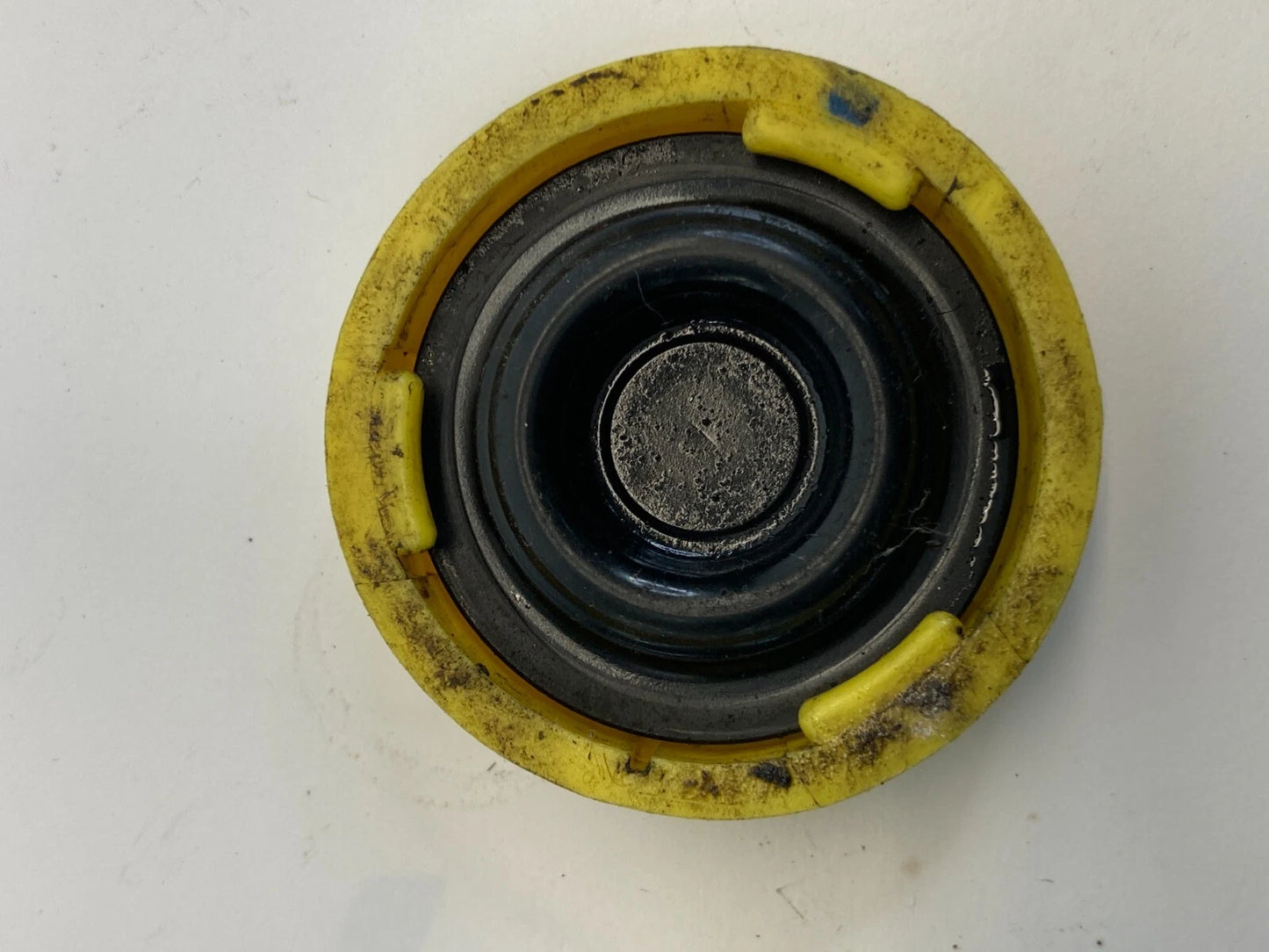 2008-2013 DODGE AVENGER 09-20 JOURNEY BRAKE MASTER CYLINDER RESERVOIR FILLER CAP