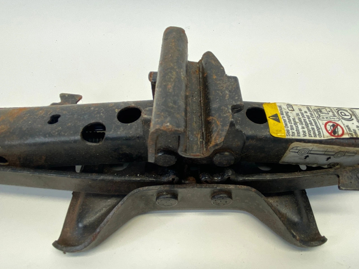 06-11 CHEVROLET HHR RR SPARE TIRE SCISSOR JACK OEM FACTORY 22722565