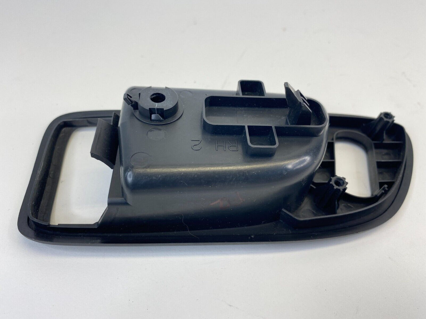 2003-2009 Mazda 3 Mazda3 Hatchback 5-DR Front Right Side Door Handle Cover Bezel