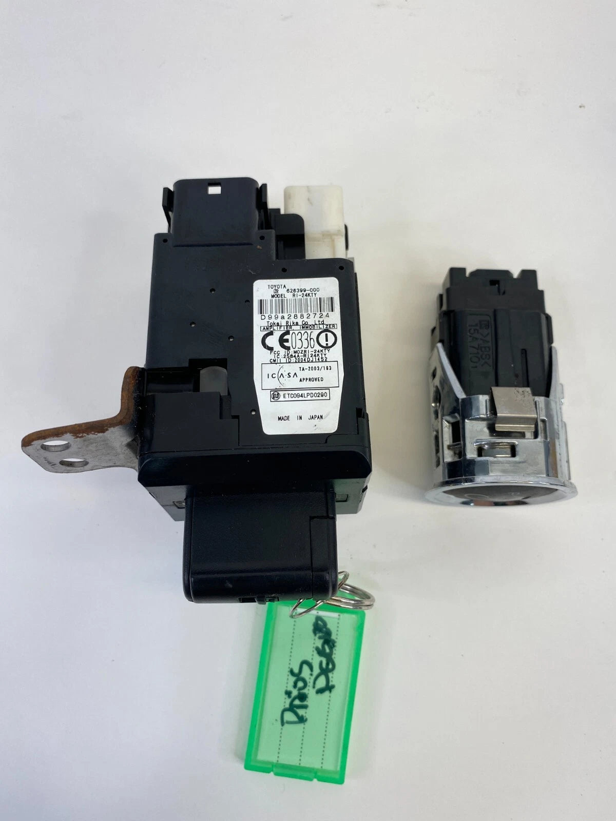 2004-2009 TOYOTA PRIUS IGNITION STARTER KEY HOLDER IMMOBILIZER W/ START SWITCH