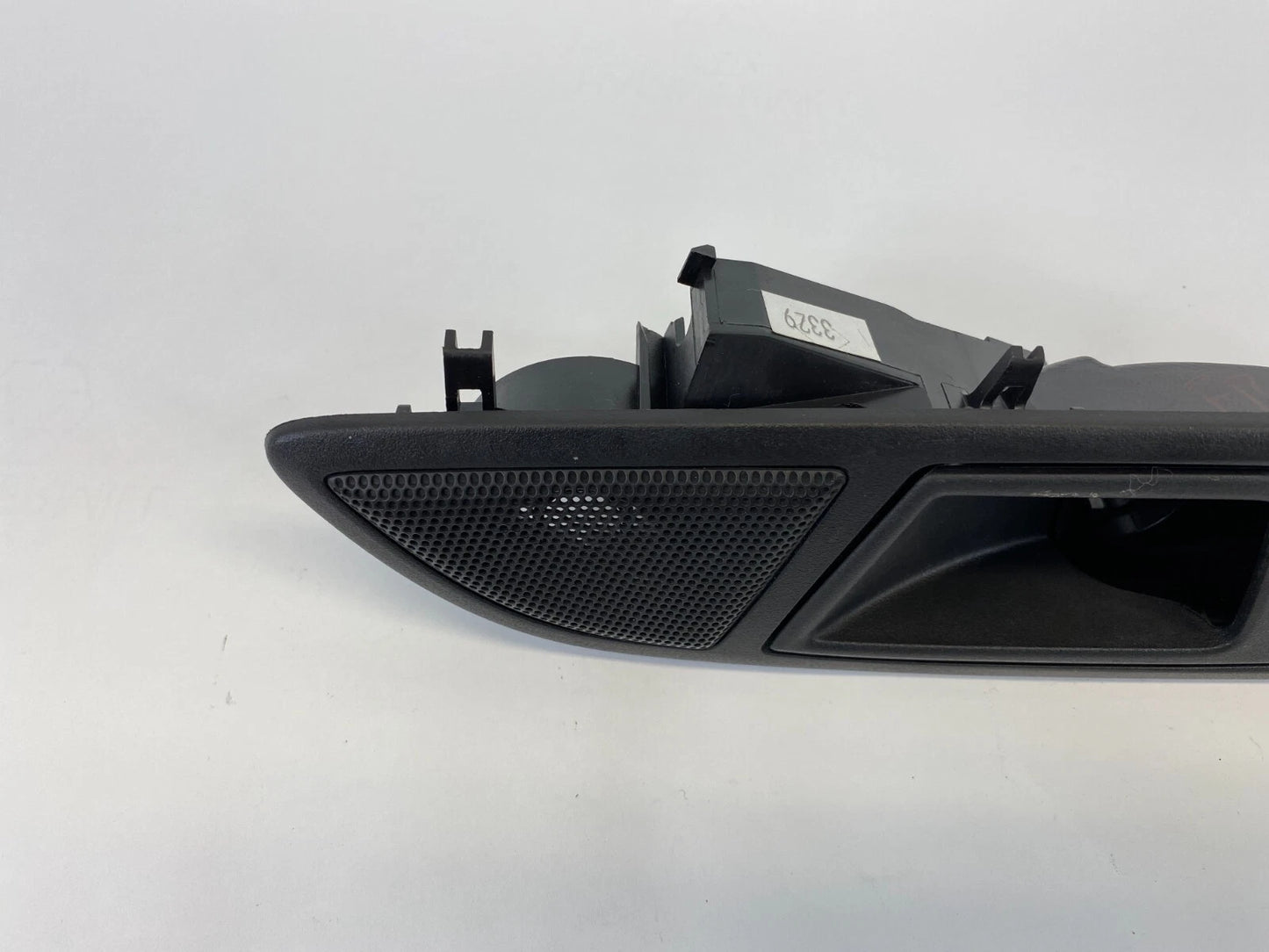 11-19 FORD FIESTA FRONT RIGHT INNER DOOR HANDLE W/ SPEAKER GRILL OEM AE83A22600A