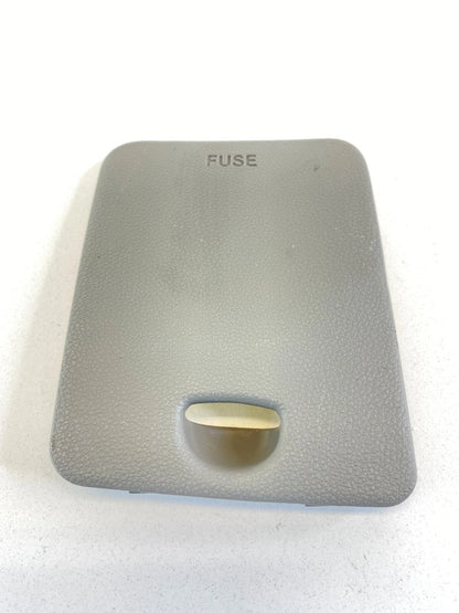2010 10 KIA SEDONA INTERIOR FUSE BOX ACCESS COVER LID TRIM PANEL 84755-4D000 OEM