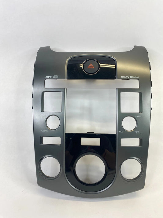 2010-2013 KIA FORTE RADIO DASH BEZEL TRIM CLIMATE CONTROL SURROUND COVER HAZARD