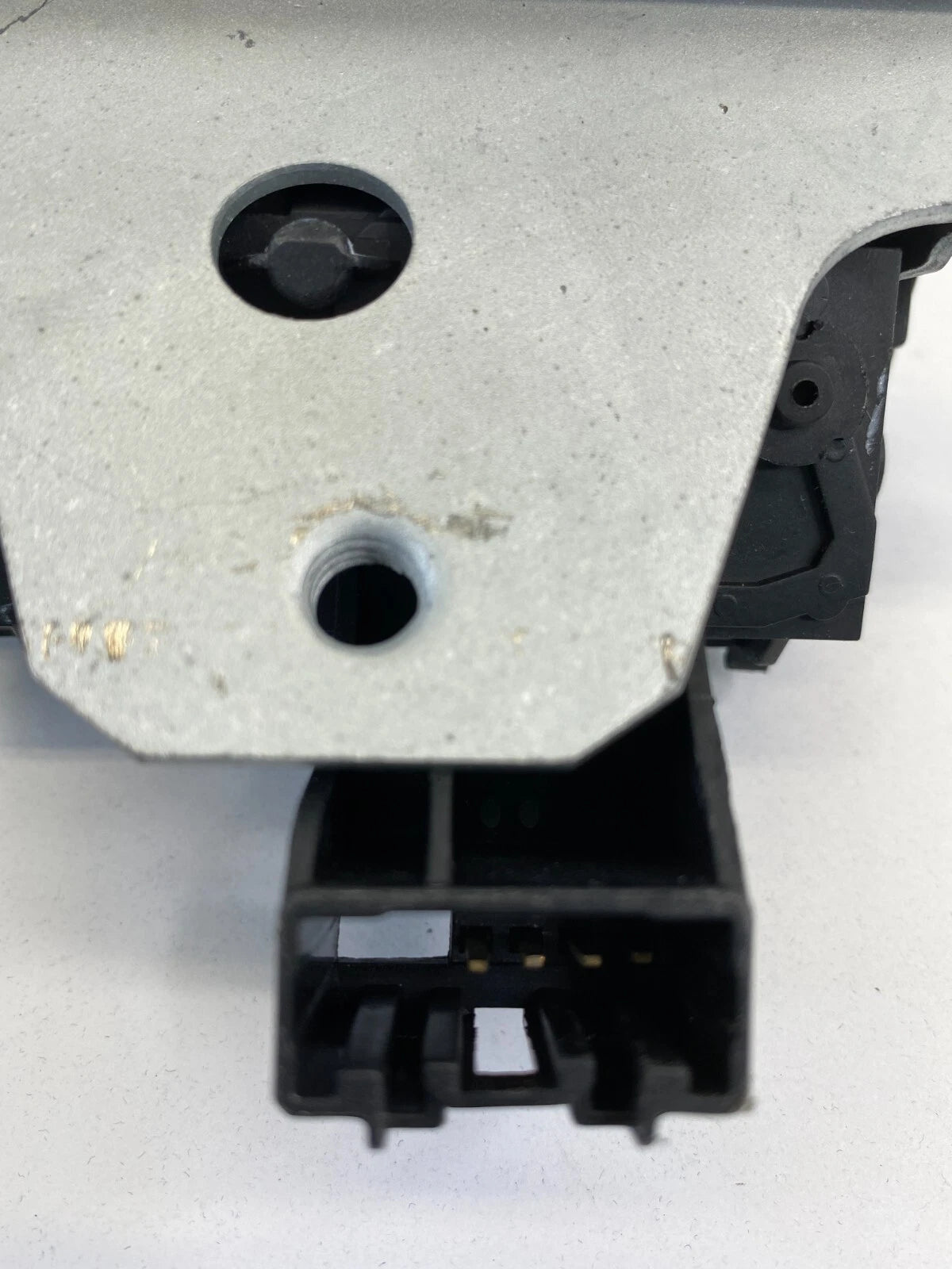 2012 13 14 15 16 17 2018 FORD FOCUS SEDAN REAR DECK LID TRUNK LOCK LATCH OEM