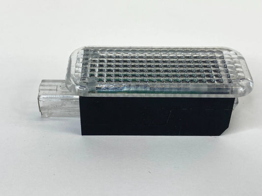 2009-2016 AUDI A4 QUATTRO INNER DOOR COURTESY FOOTWELL LIGHT LAMP 4E0-947415 OEM