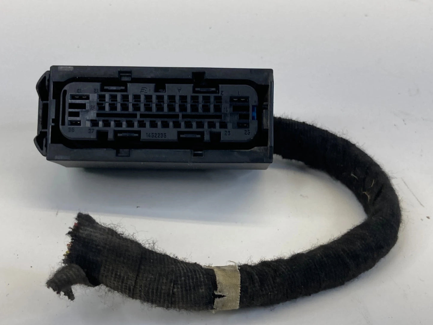 2012-2015 Mini Cooper 1.6L L4 A/T ABS Connector Plug Unit Computer Wire Socket