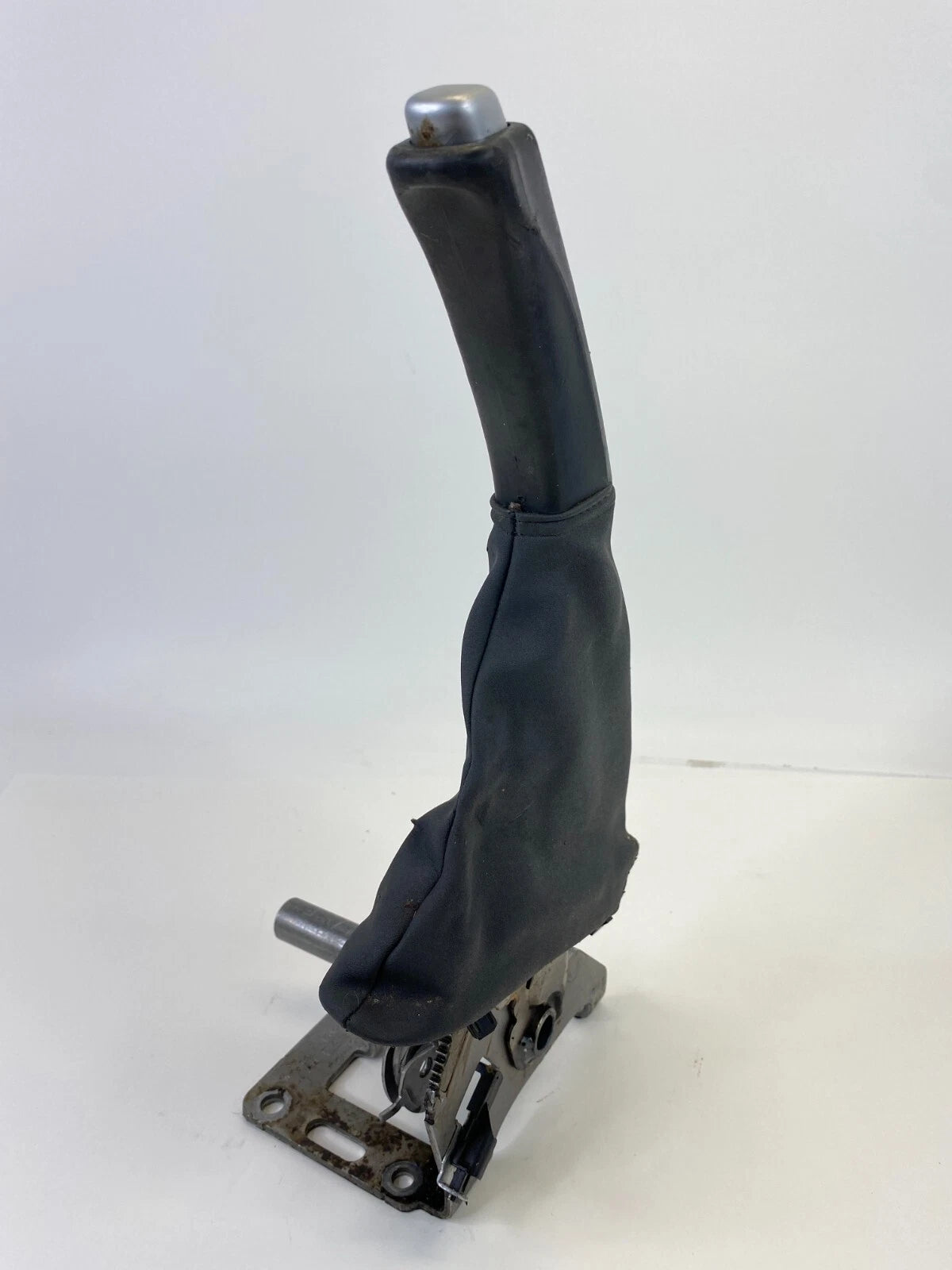 2004-2012 VOLVO S40 V50 EMERGENCY PARKING BRAKE LEVER HANDLE 4N51-2780-AK OEM