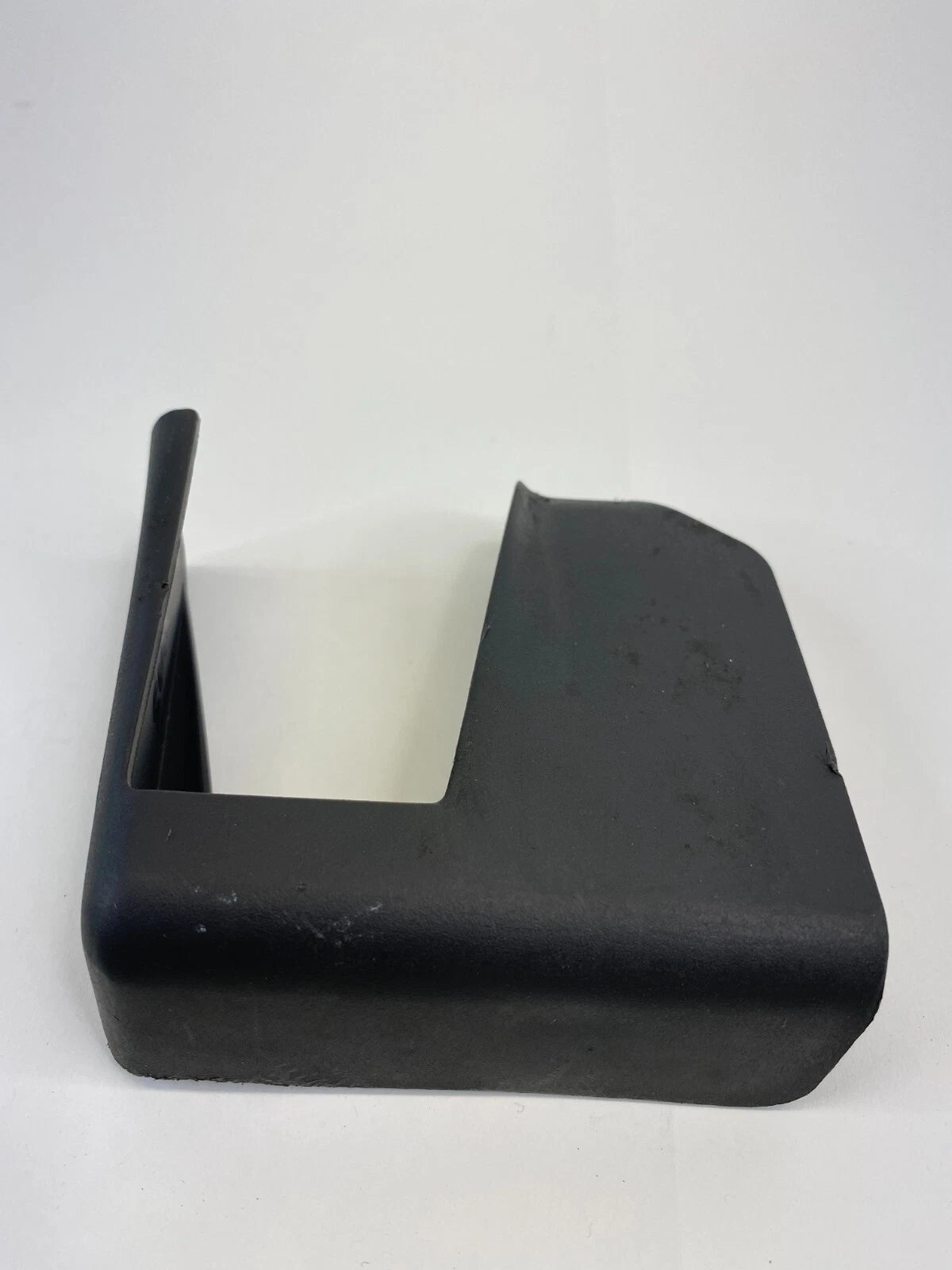 2006-2012 FORD FUSION FRONT RIGHT SEAT REAR TRACK COVER TRIM 6E53-54618D00-BA
