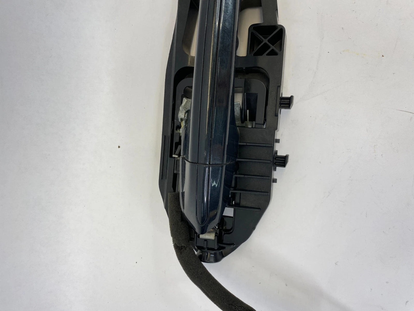 2013-2020 FORD FUSION REAR RIGHT PASSENGER SIDE EXTERIOR DOOR HANDLE ASSY OEM