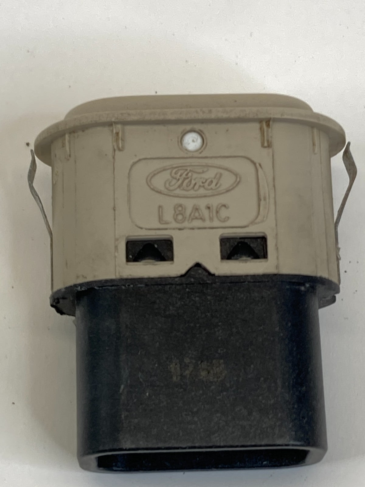 2002-2006 Lincoln Navigator Front Right Seat Lumbar Control Switch 2L7T14B178AA