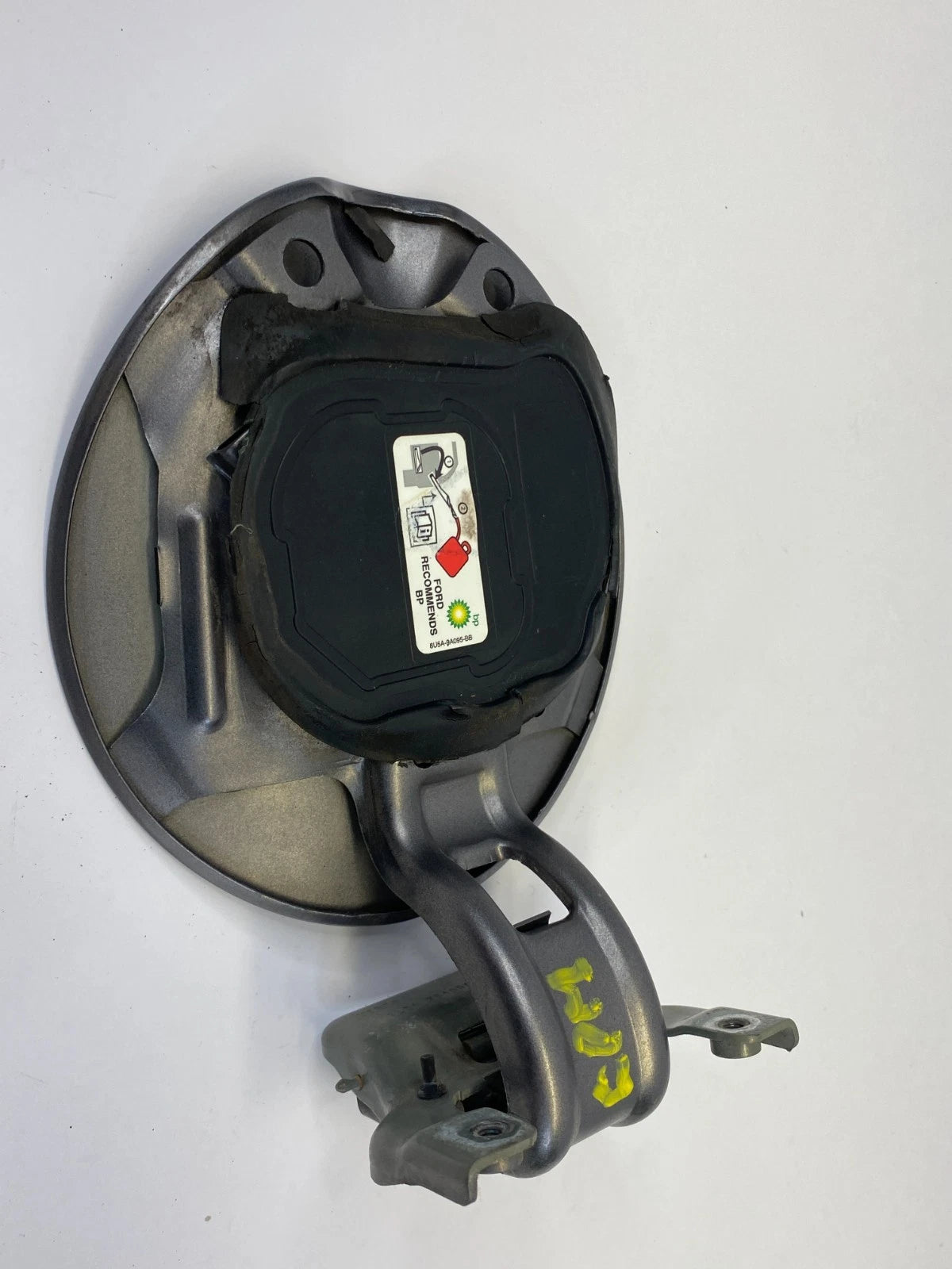 2008-2012 FORD ESCAPE FUEL FILLER GAS TANK DOOR LID CAP ASSY 78405A26-AA OEM