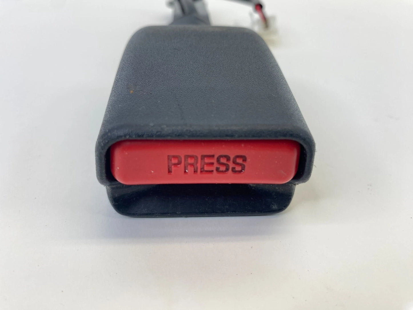 2014-2016 Mazda 3 Mazda3 Front Right Passenger Side Seat Belt Buckle Assy OEM