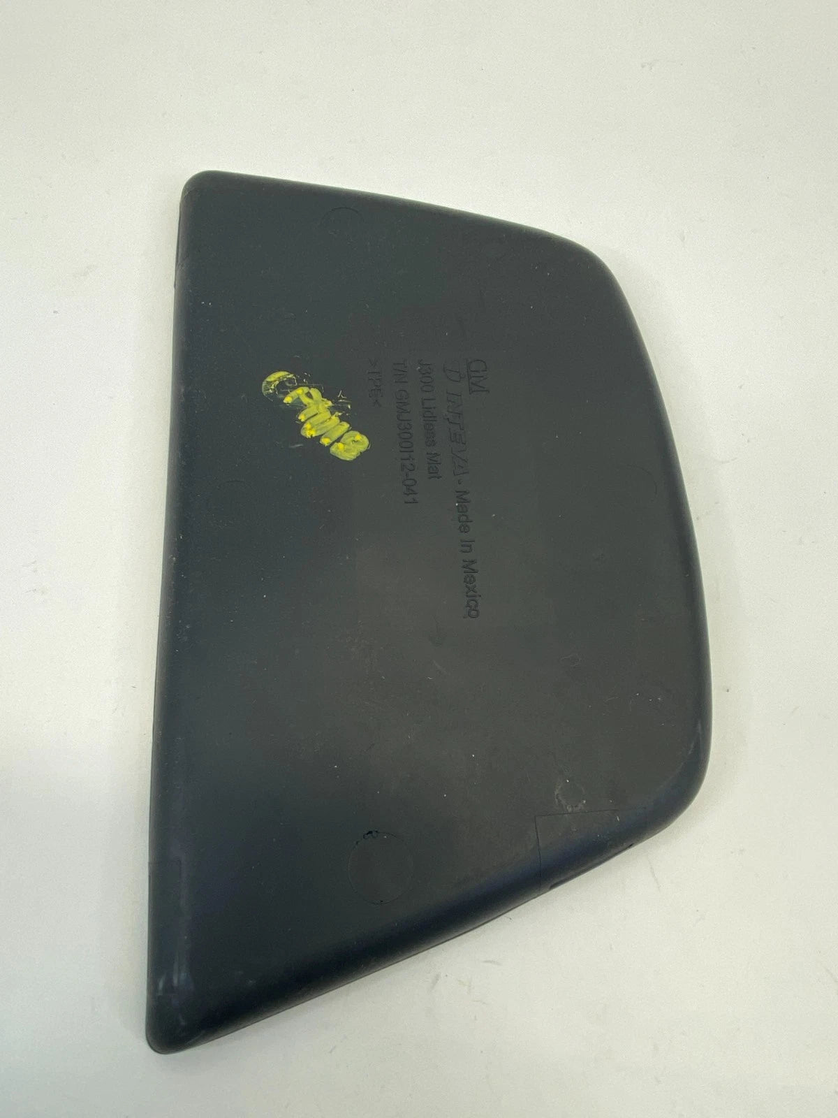 2011-2015 CHEVROLET CRUZE CENTER CONSOLE STORAGE COVER MAT LID GMJ300L12041