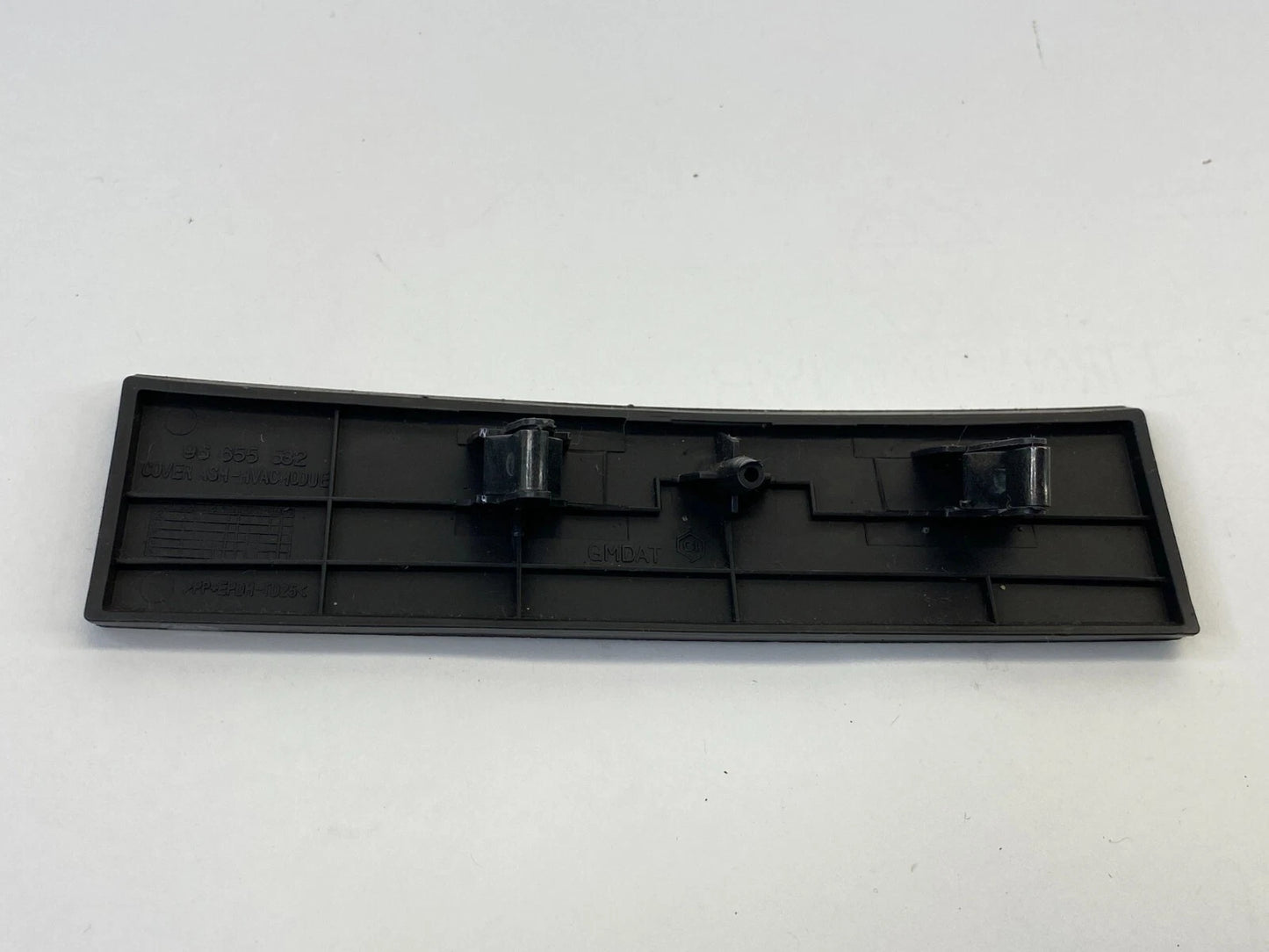 2009 2010 2011 CHEVROLET AVEO5 CENTER DASH LOWER TRIM MOLDING COVER 96655532 OEM
