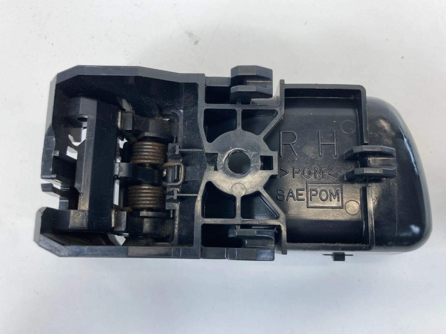 2001-2004 NISSAN PATHFINDER FRONT OR REAR RIGHT SIDE INTERIOR DOOR HANDLE ASSY