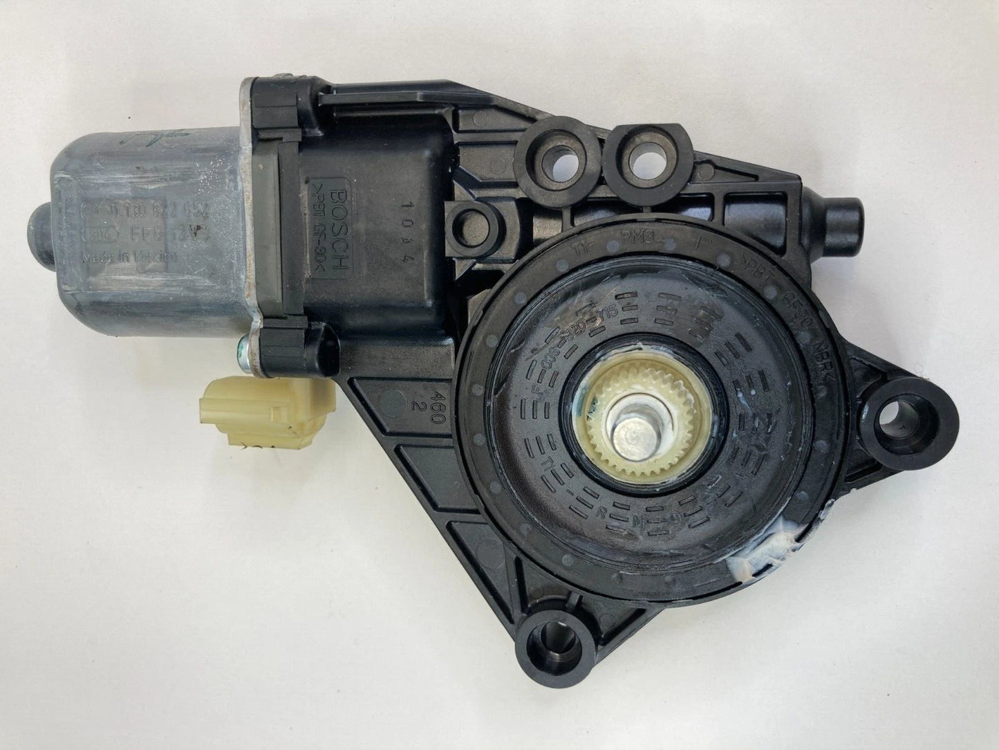 2011-2014 HYUNDAI SONATA SEDAN REAR LEFT SIDE DOOR WINDOW MOTOR 83460-3Q000 OEM