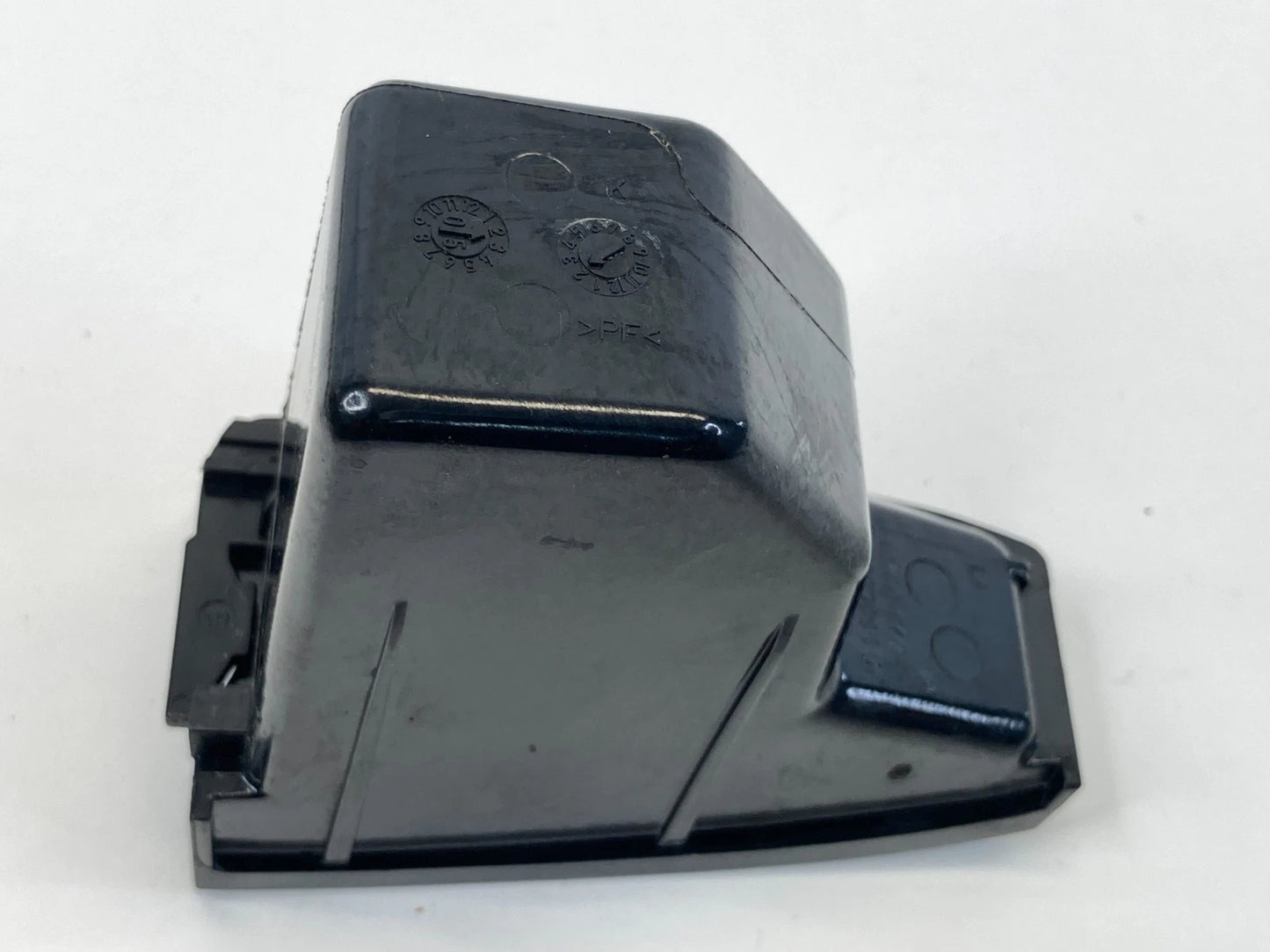 2006 MERCEDES-BENZ CLS500 REAR LEFT DOOR ASHTRAY COMPARTMENTS OEM A211-810-01-33