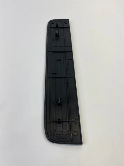 2004-2009 TOYOTA PRIUS REAR LEFT DOOR SILL SCUFF STRIP TRIM PLATE 67915-47020