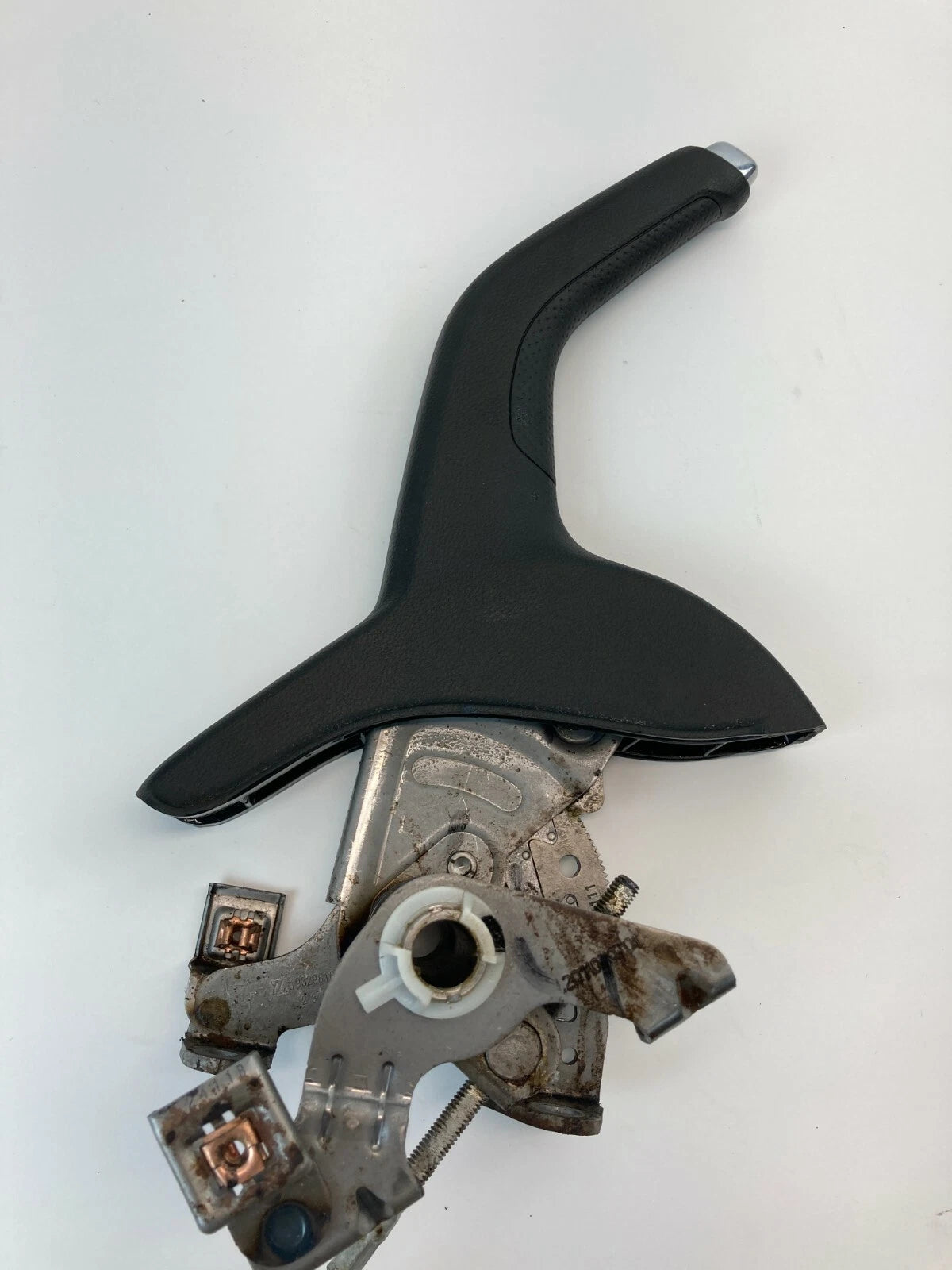 2012-2016 CHEVROLET SONIC EMERGENCY PARKING BRAKE HANDLE LEVER 19329810