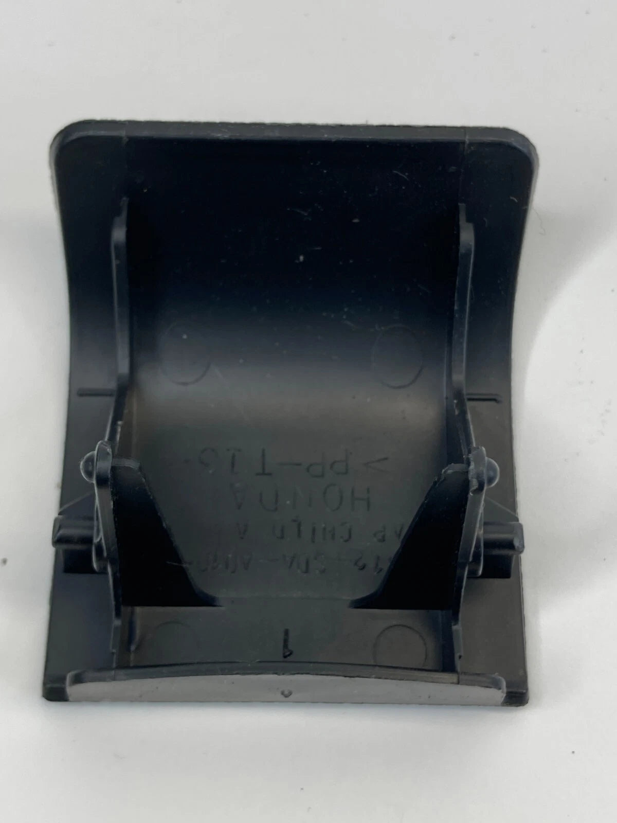 2003 04 05 06 2007 HONDA ACCORD REAR SEAT CHILD ANCHOR COVER CAP 84512-SDA-A010