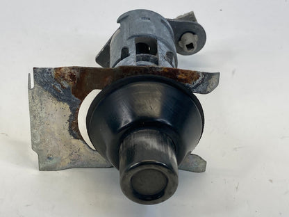 2002-2009 Chevrolet Trailblazer Trunk Tailgate Exterior Lock OEM