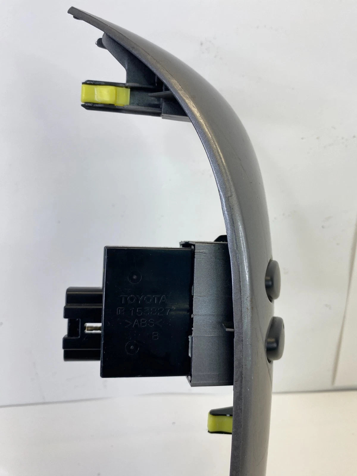 06-10 TOYOTA SIENNA LH DASH HAZARD LIGHT & DEFROST SWITCHES PANEL 55412AE011 OEM