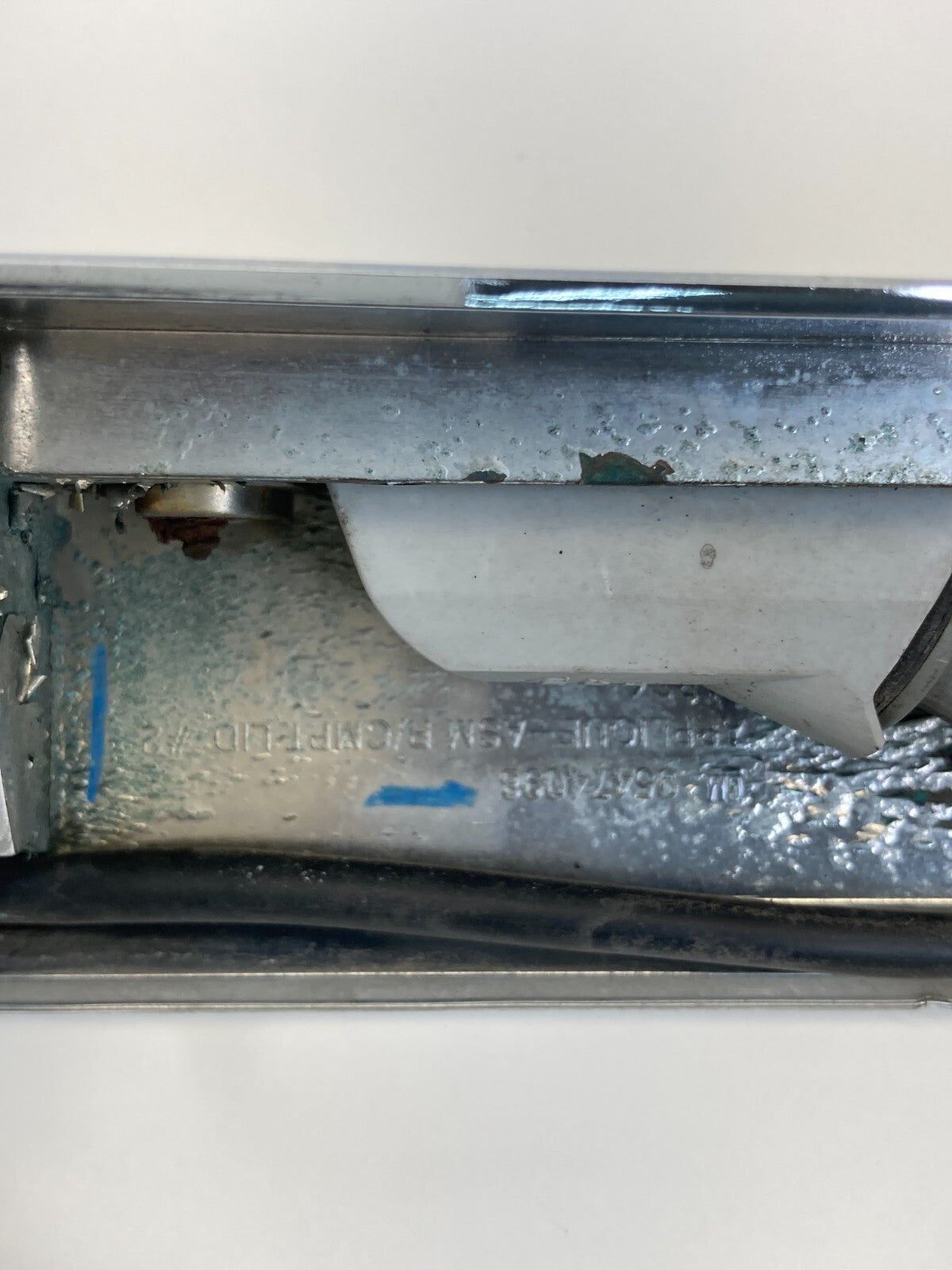 2013-2016 Chevrolet Cruze Rear Trunk License Plate Cover Trim Molding Assy OEM