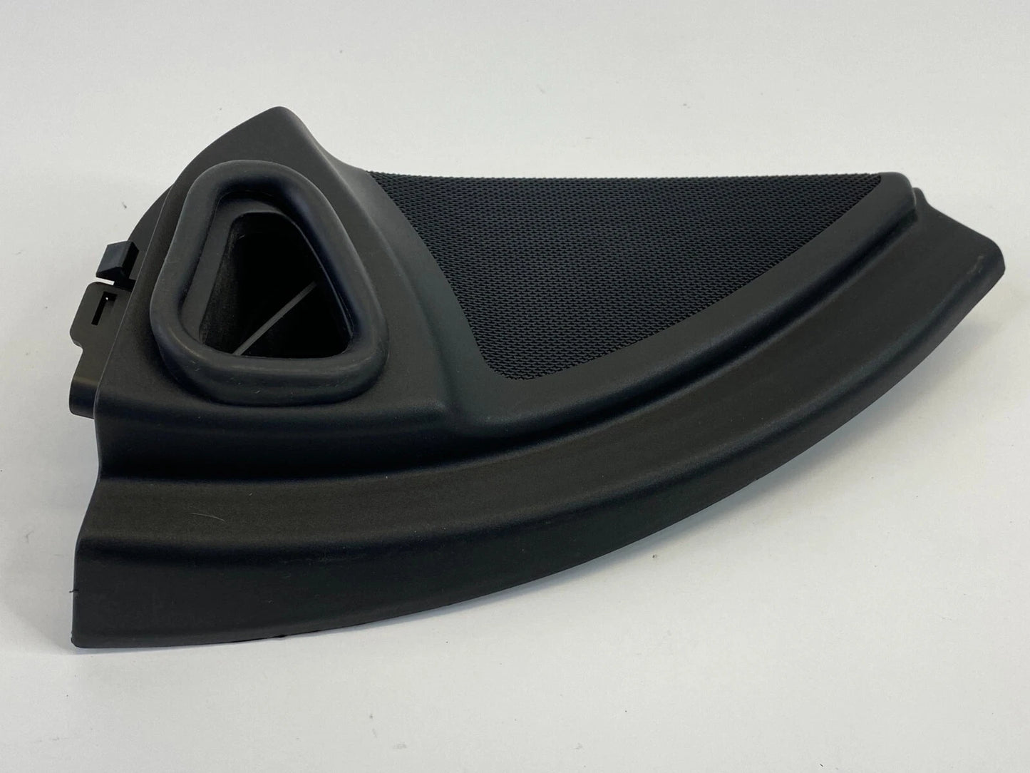 06-11 MERCEDES-BENZ ML350 FRONT LEFT DOOR TWEETER ONLY COVER TRIM 1647201770 OEM