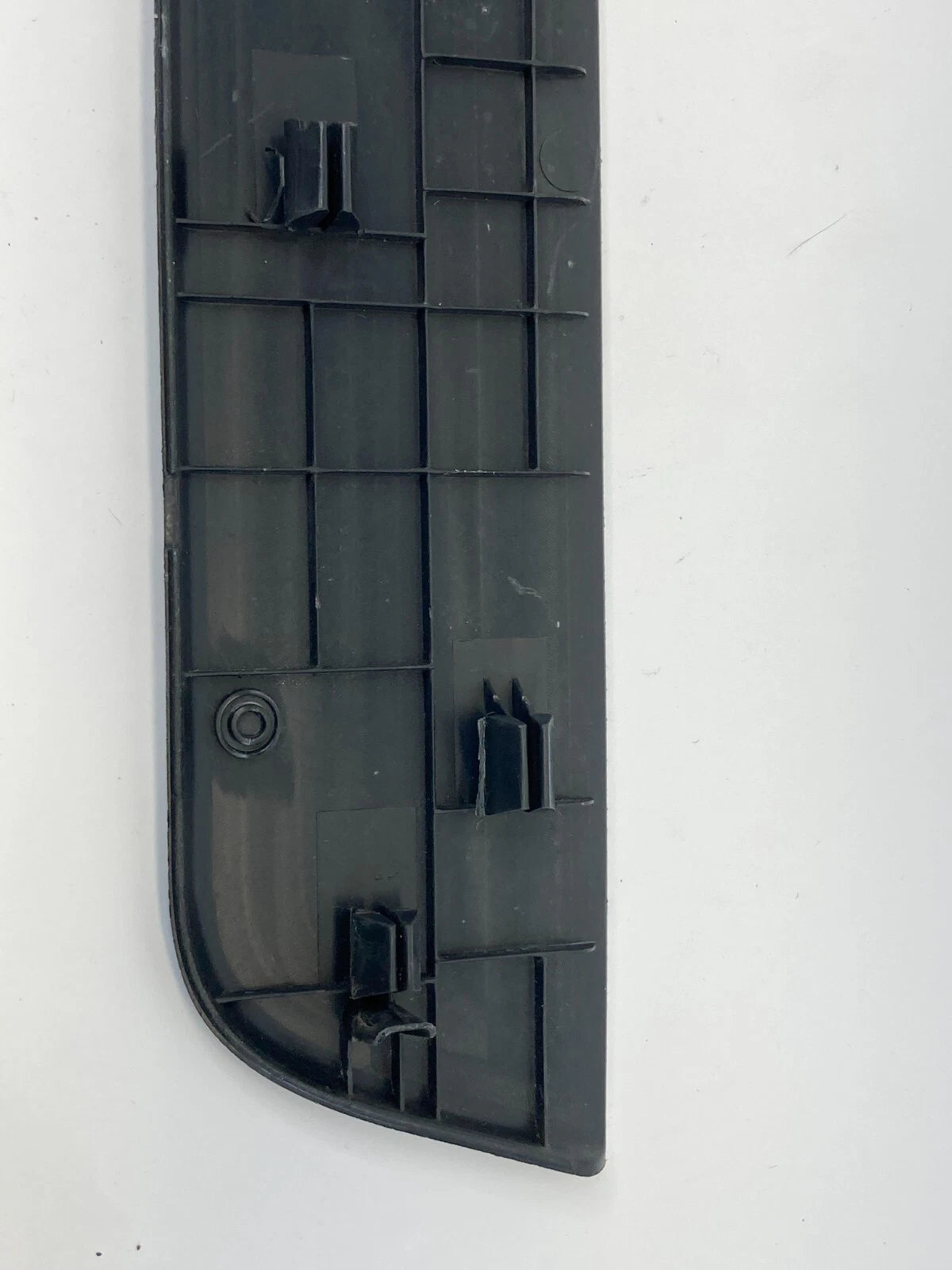 2011-2013 HYUNDAI ELANTRA FRONT LEFT DRIVER DOOR SCUFF PLATE TRIM 85872-3Y000 US
