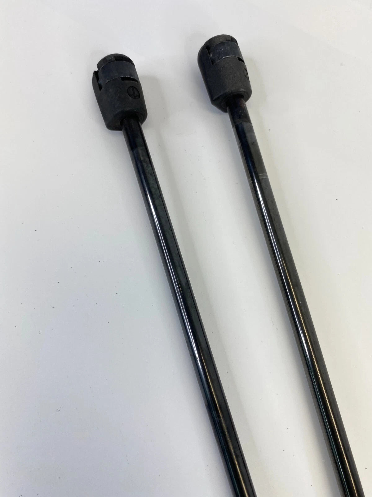 2007-2012 DODGE CALIBER TRUNK LIFT SUPPORT CYLINDER SHOCK STRUT PAIR 05160017AB