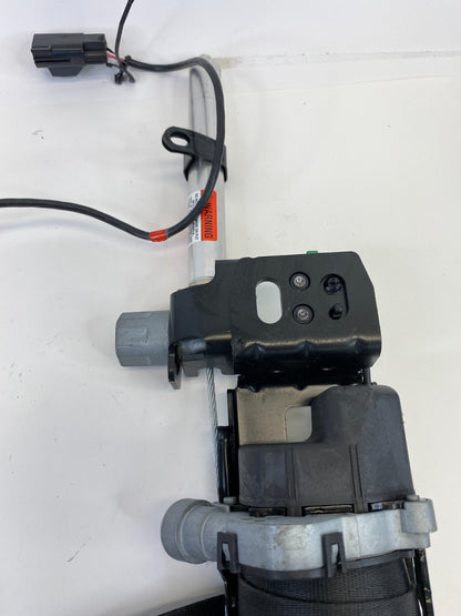 2001-2004 Volvo S40 Front Right Passenger Side Seat Belt Retractor Assy OEM