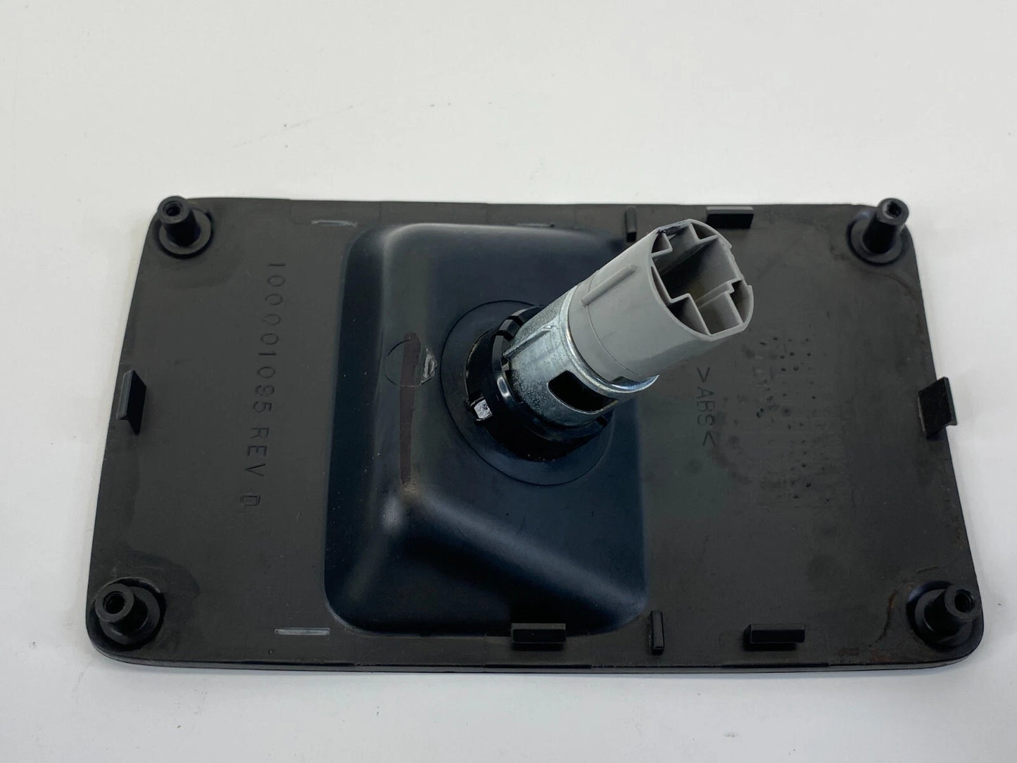 2009 2010 DODGE JOURNEY REAR CENTER CONSOLE SOCKET POWER OUTLET 100001095 OEM