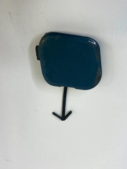 08-10 SCION XB REAR LEFT BUMPER TOW HOOK EYE CAP ACCESS COVER TRIM 52164-12070