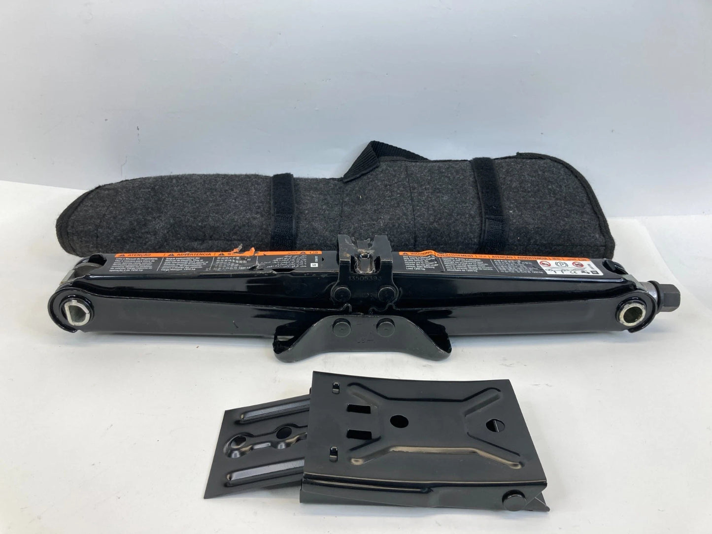 2012-2016 CHEVROLET CRUZE EMERGENCY SPARE TIRE JACK & TOOL KIT WRENCH 13505393