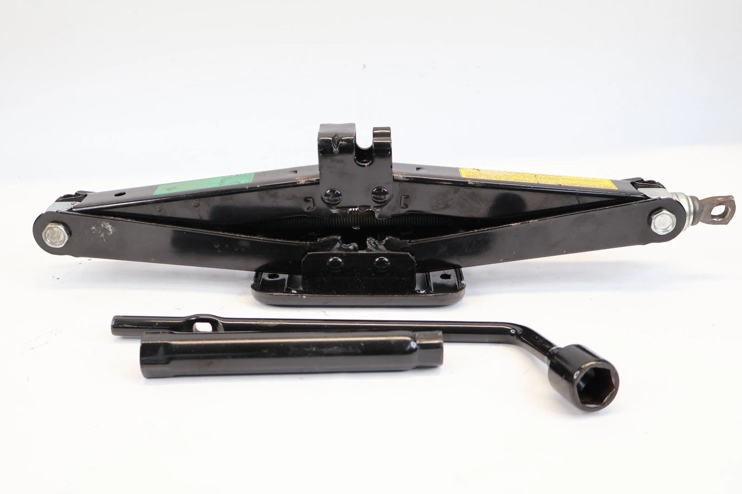 2011-2015 KIA SORENTO EMERGENCY SPARE TIRE SCISSOR JACK & TOOL LUG WRENCH OEM