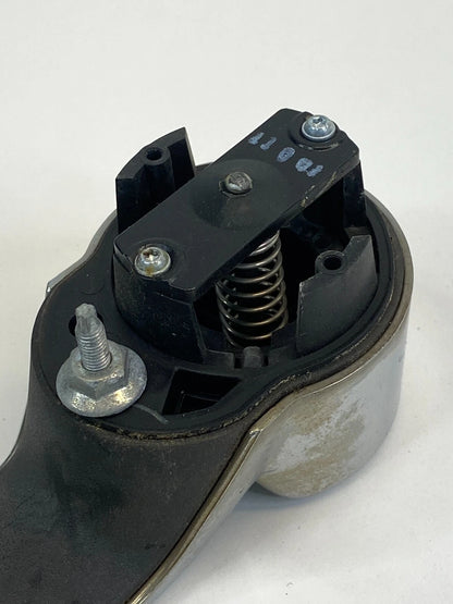 2010 2011 DODGE NITRO REAR RIGHT PASSENGER SIDE EXTERIOR OUTSIDE DOOR HANDLE OEM