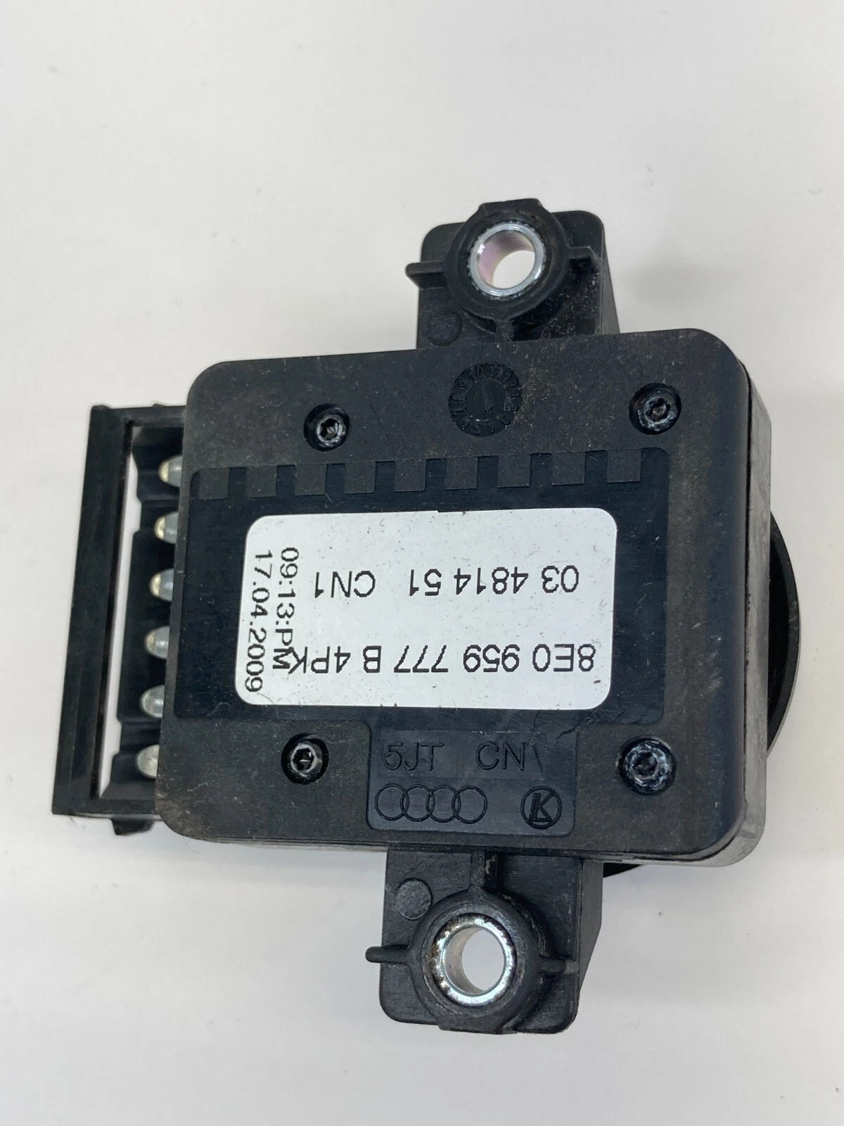 05-18 AUDI A6 QUATTRO FRONT LEFT SEAT LUMBAR SUPPORT CONTROL SWITCH 8E0959777B