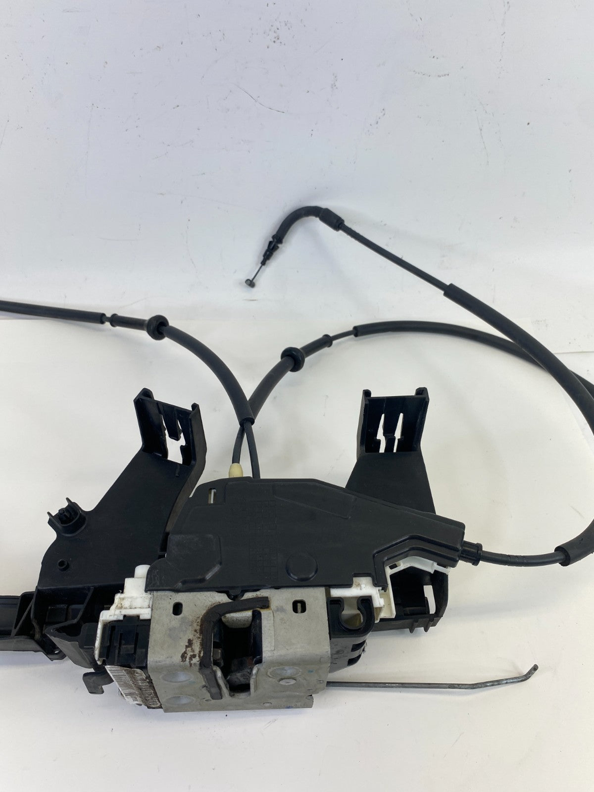 2015-2017 Chrysler 200 Front Left Door Lock Latch Release Actuator 04589913AE