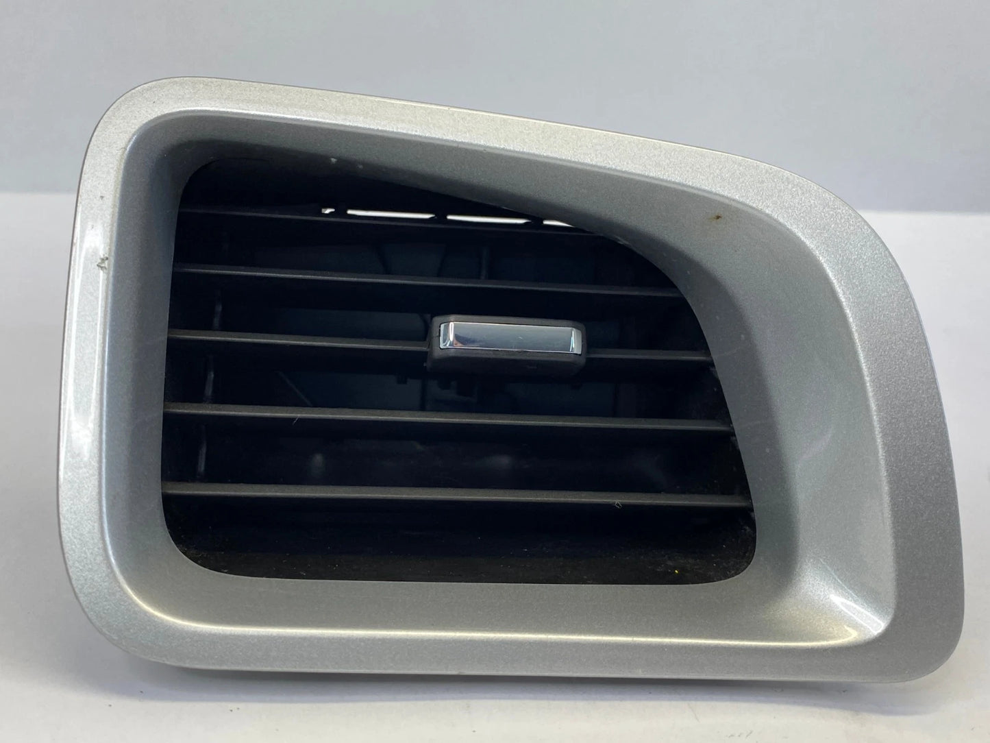 2010-2017 CHEVROLET EQUINOX OUTER DASHBOARD AC LOUVER RIGHT OEM FACTORY 20862308