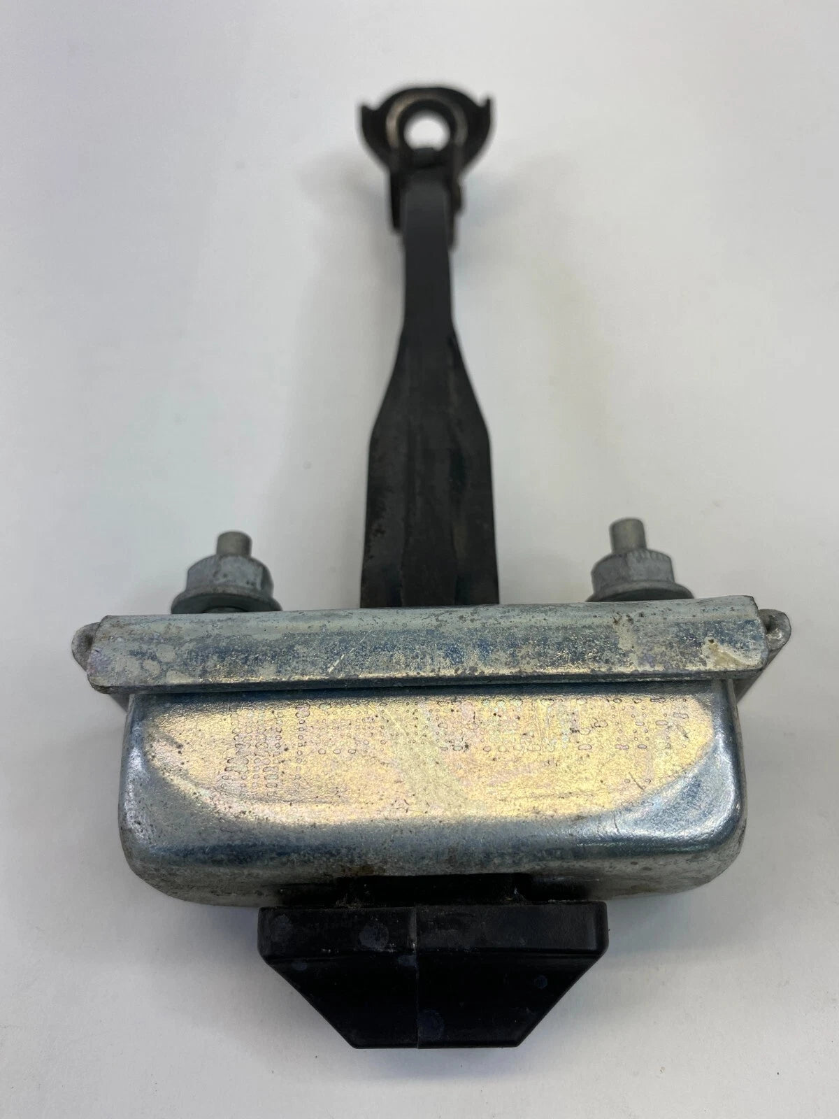 2011-2019 FORD FIESTA REAR RIGHT PASSENGER SIDE DOOR CHECK STOP STOPPER DETENTE