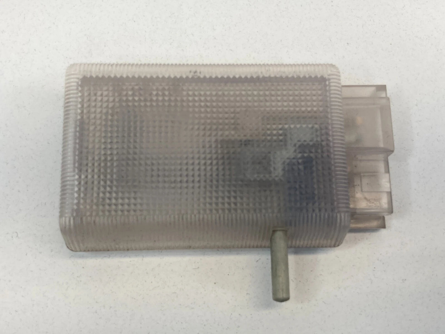 1999-2003 MERCEDES-BENZ CLK 430 GLOVE BOX INTERIOR COURTESY LIGHT LAMP OEM