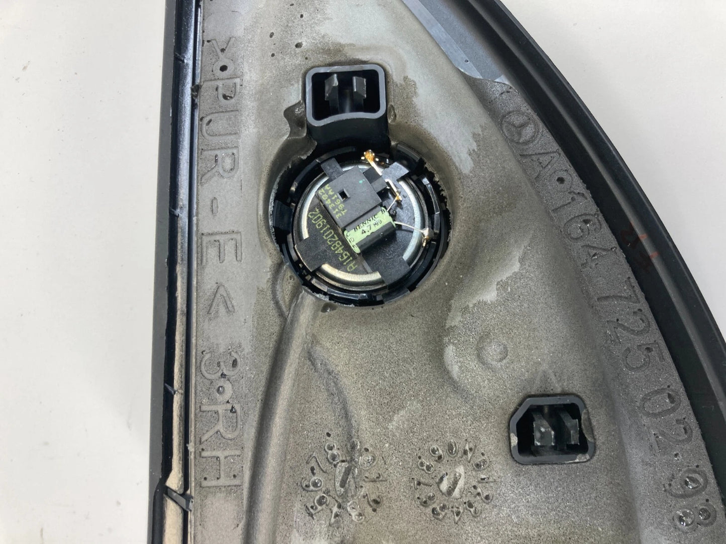 2006 2007 MERCEDES-BENZ ML500 FRONT RIGHT SIDE DOOR SPEAKER TWEETER W/ COVER OEM