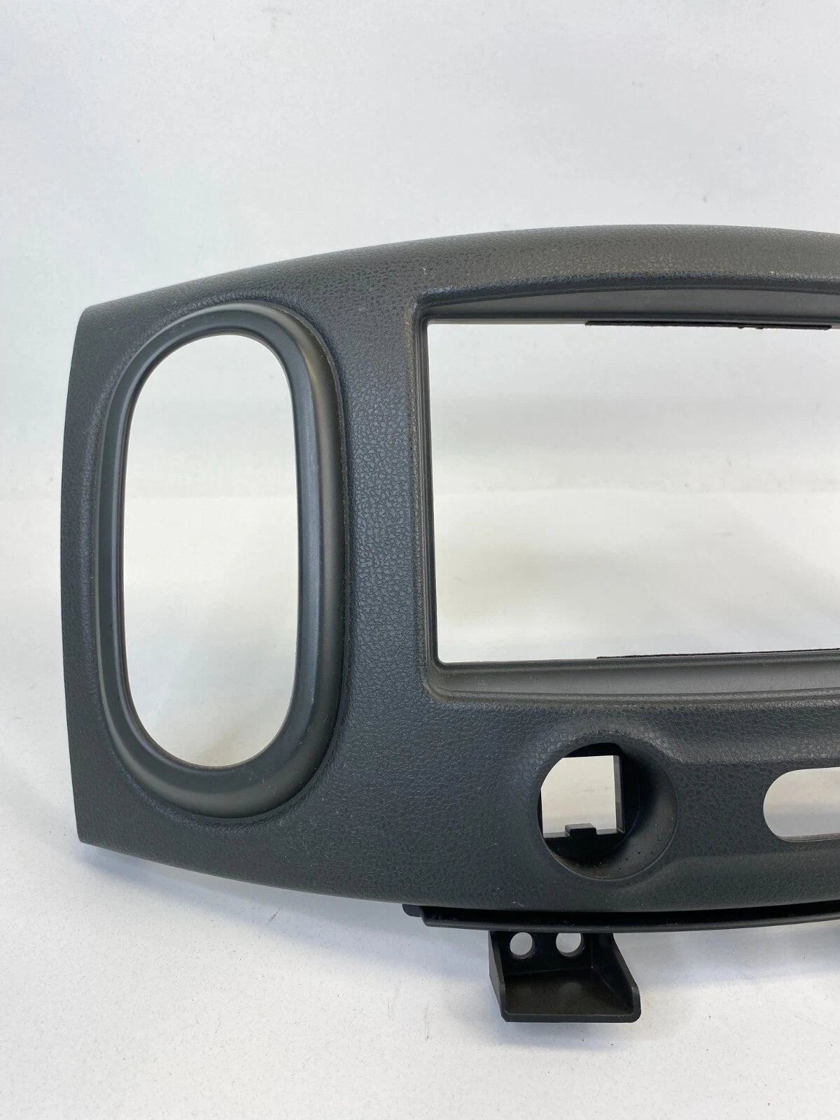 2009-2014 NISSAN CUBE CENTER DASH RADIO AIR VENT COVER BEZEL TRIM P10381-B17500