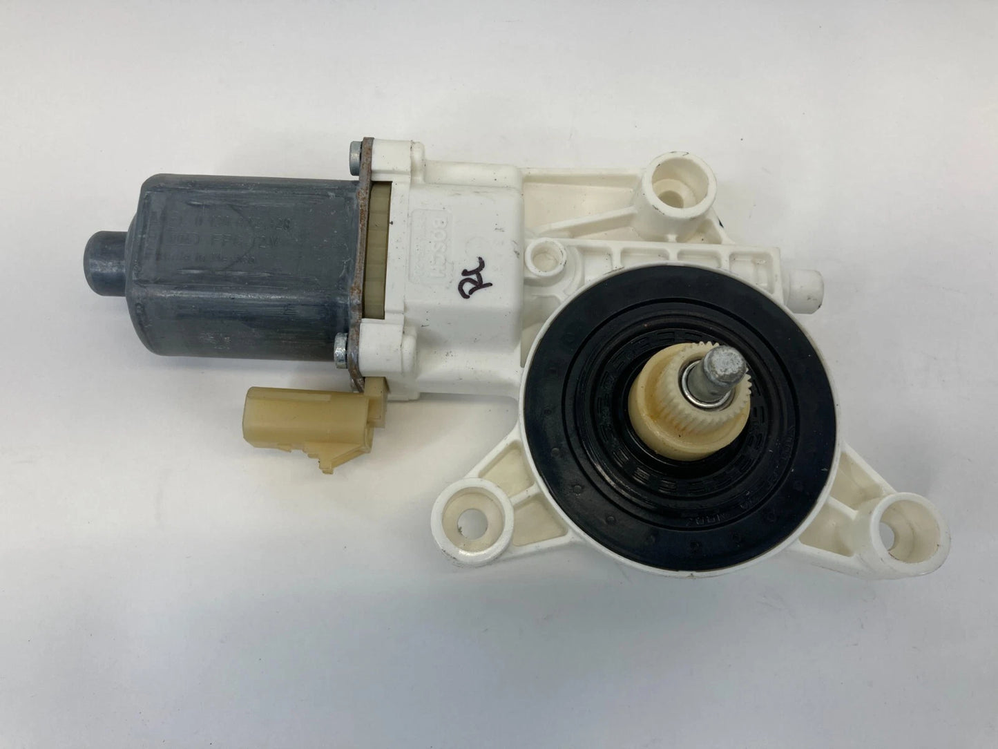 2008-2014 AVENGER REAR LEFT SIDE DOOR POWER WINDOW MOTOR 2 PIN 3006611-E OEM