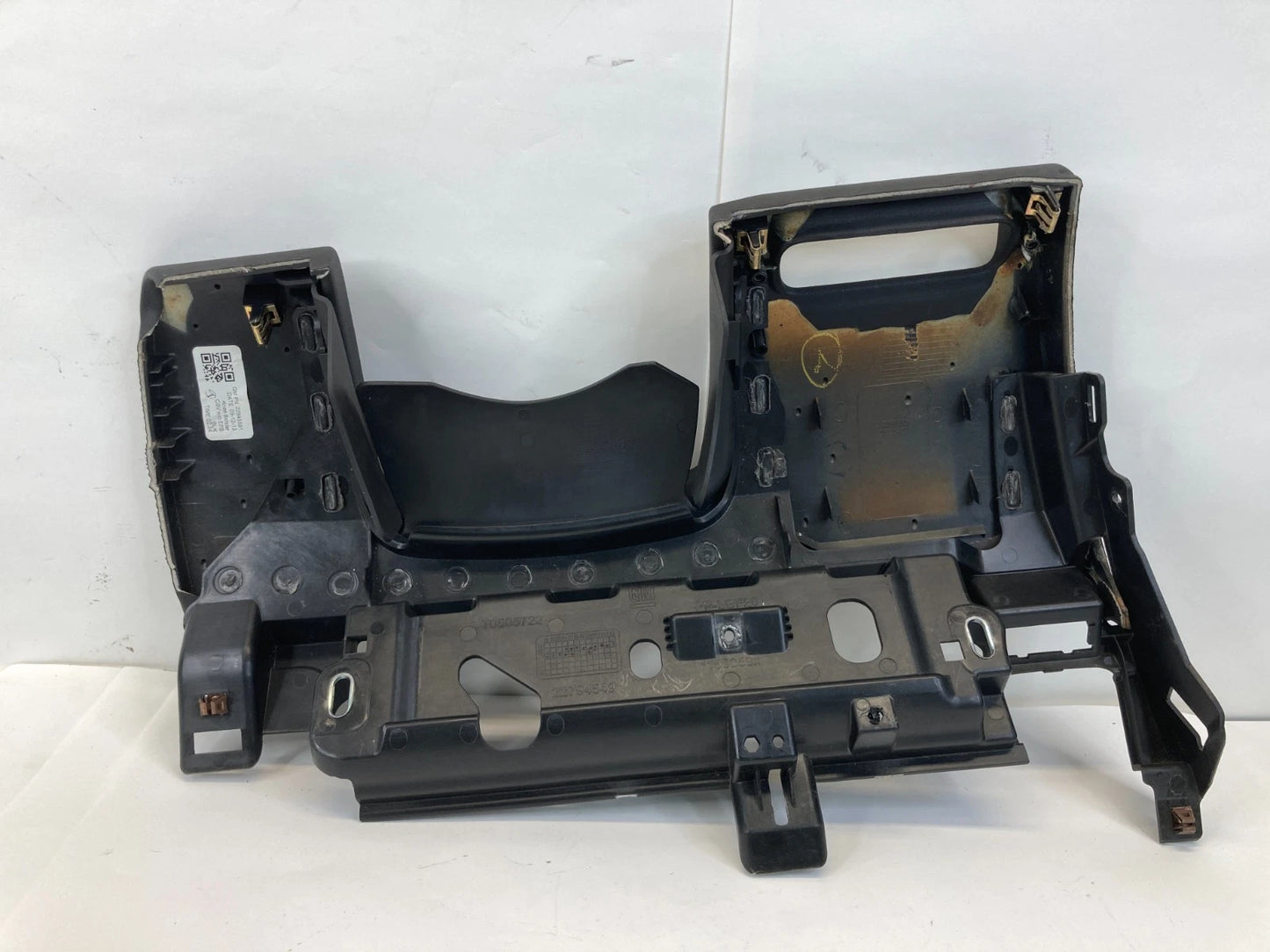 2013-2016 CADILLAC ATS DASH LEFT DRIVER KNEE BOLSTER COVER TRIM BEZEL 22945391